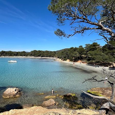 Appartement Plage Piscine Et Tennis Inclus ラ・ロンド・レ・モール エクステリア 写真