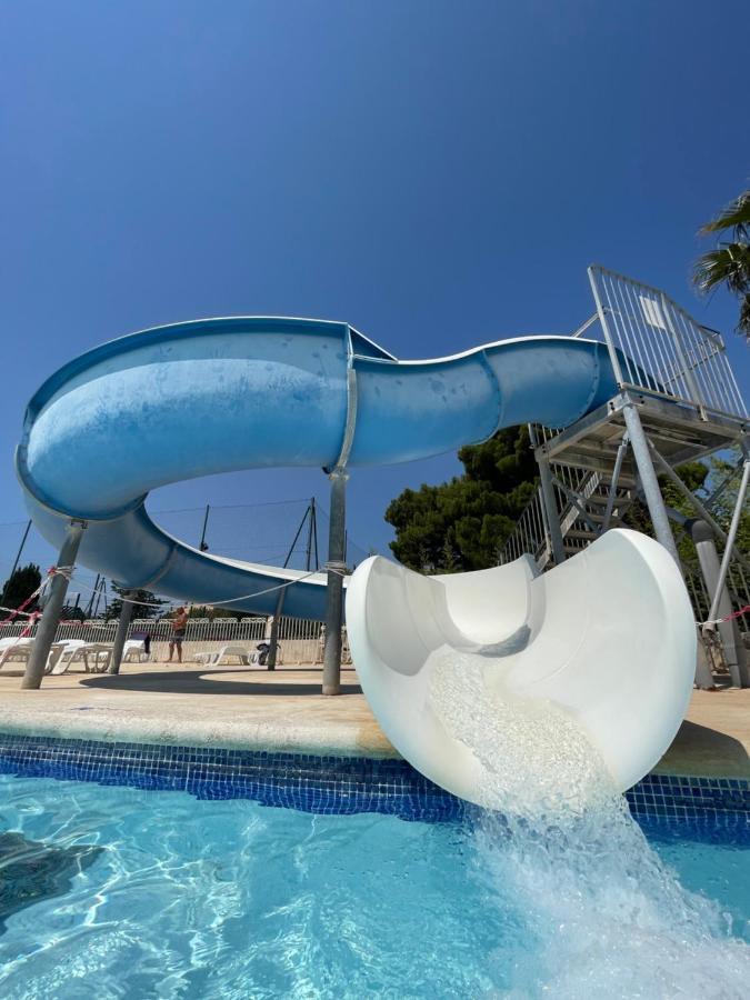 Appartement Plage Piscine Et Tennis Inclus ラ・ロンド・レ・モール エクステリア 写真