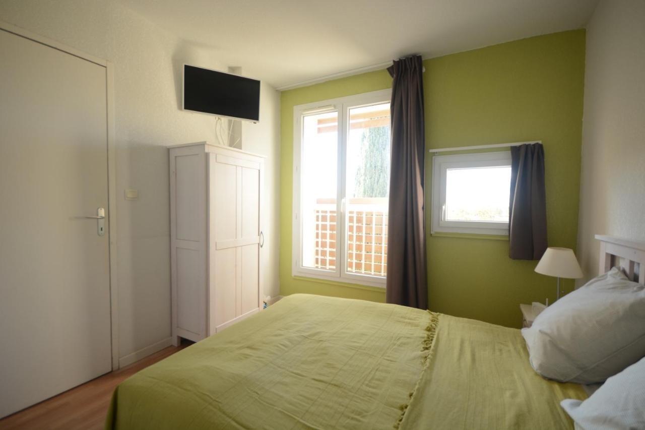 Appartement Plage Piscine Et Tennis Inclus ラ・ロンド・レ・モール エクステリア 写真