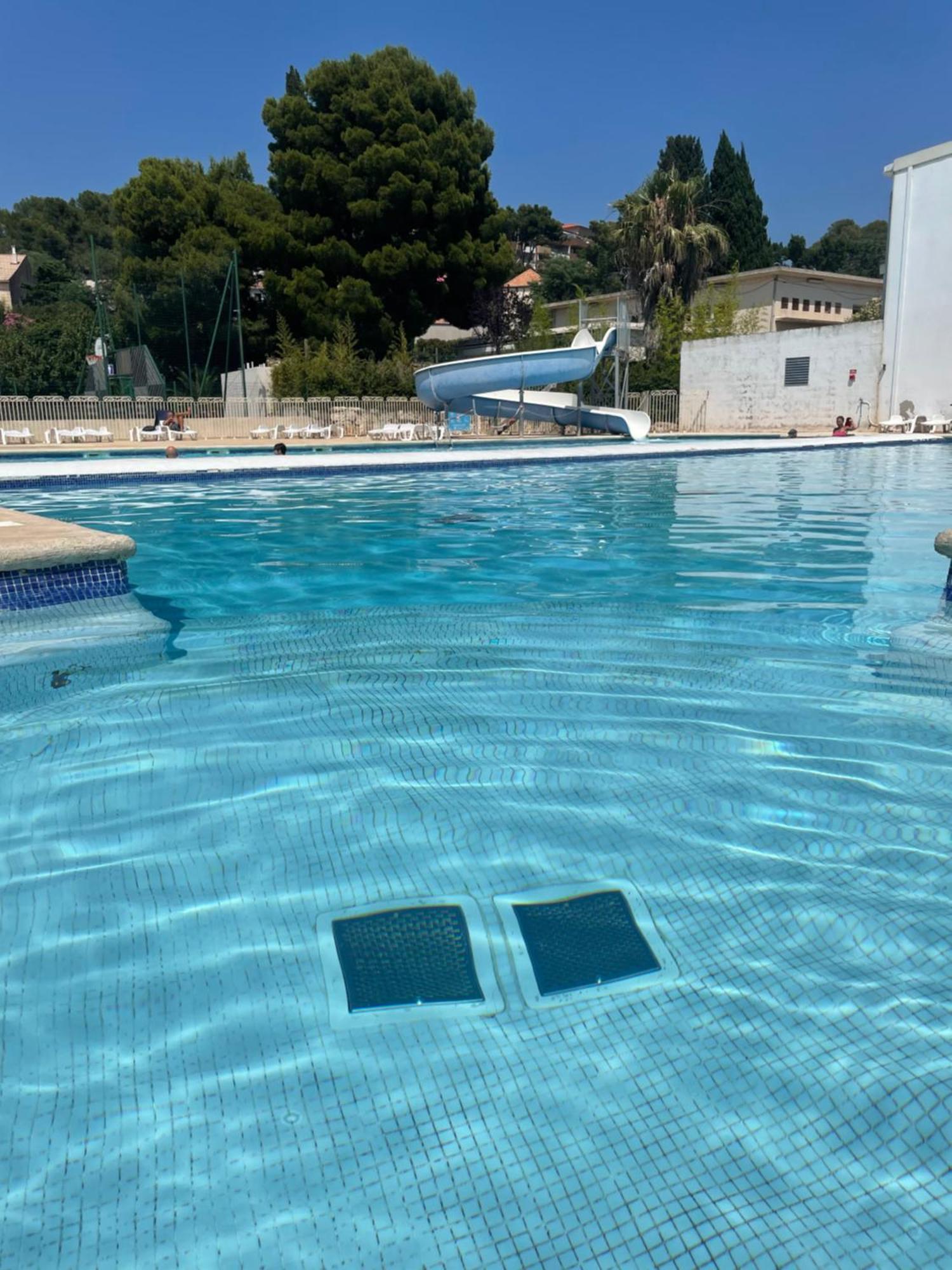 Appartement Plage Piscine Et Tennis Inclus ラ・ロンド・レ・モール エクステリア 写真