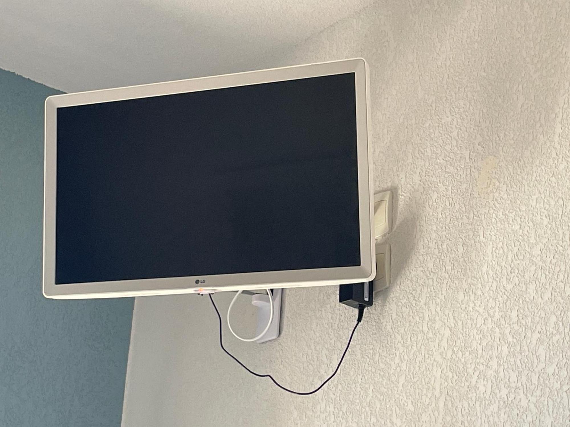 Appartement Plage Piscine Et Tennis Inclus ラ・ロンド・レ・モール エクステリア 写真