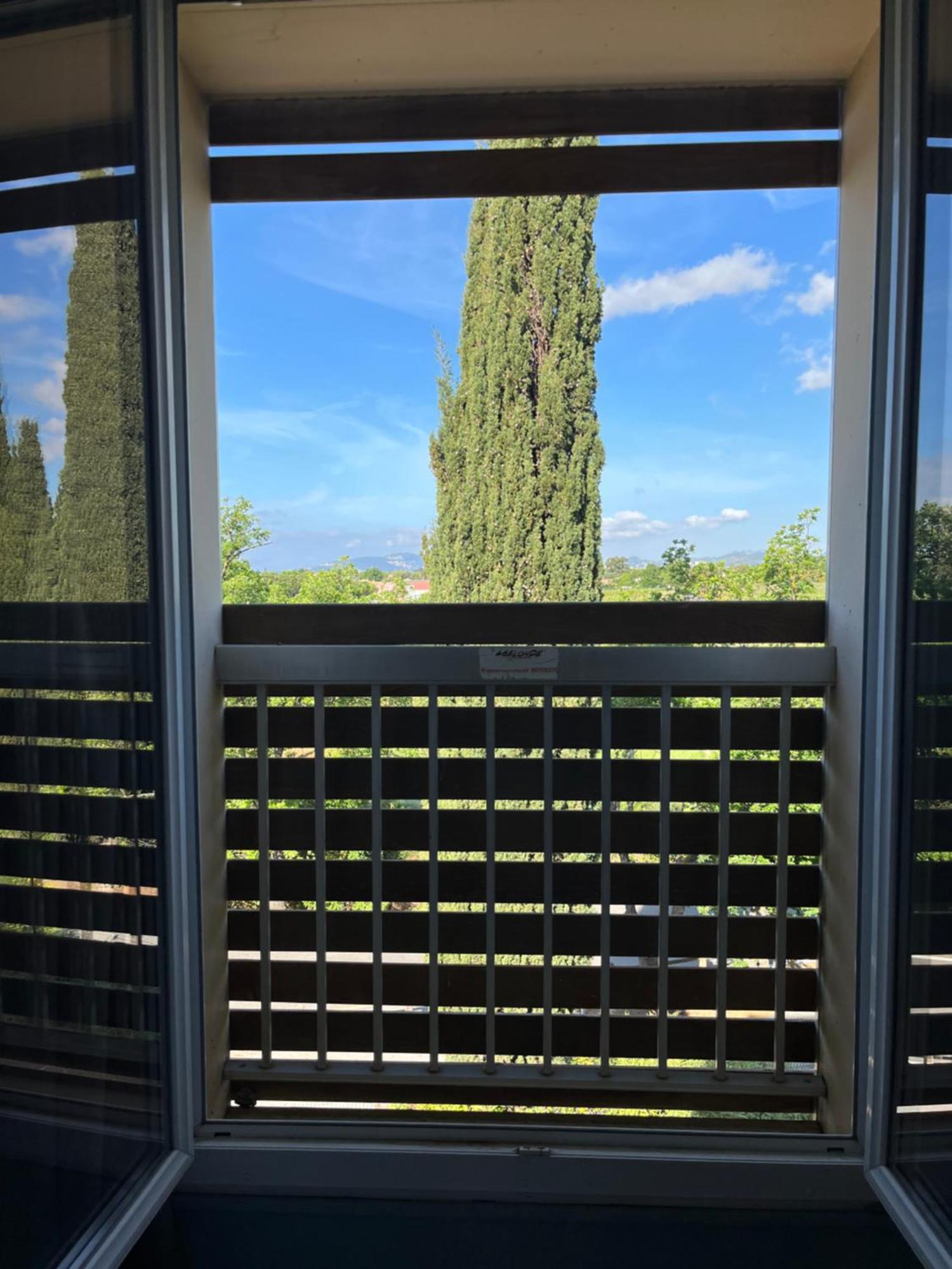 Appartement Plage Piscine Et Tennis Inclus ラ・ロンド・レ・モール エクステリア 写真